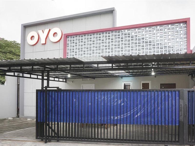 Super Oyo 90033 Dehome Family Melati Exterior photo